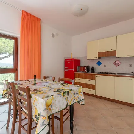 Le Vecchie Scuole Campiglia Marittima
