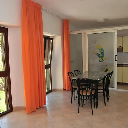 Le Vecchie Scuole Campiglia Marittima