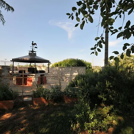 Le Vecchie Scuole Campiglia Marittima