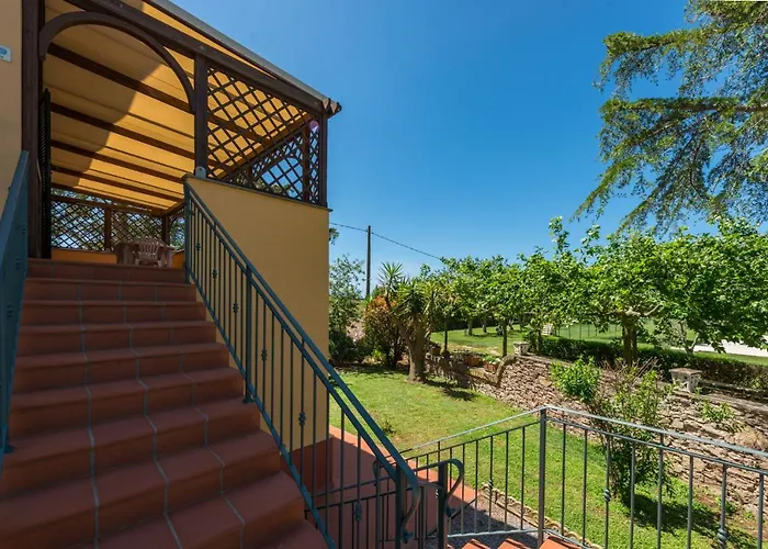 Le Vecchie Scuole Daire Campiglia Marittima