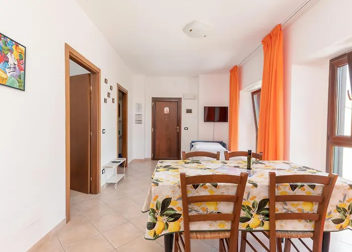 Le Vecchie Scuole Daire Campiglia Marittima